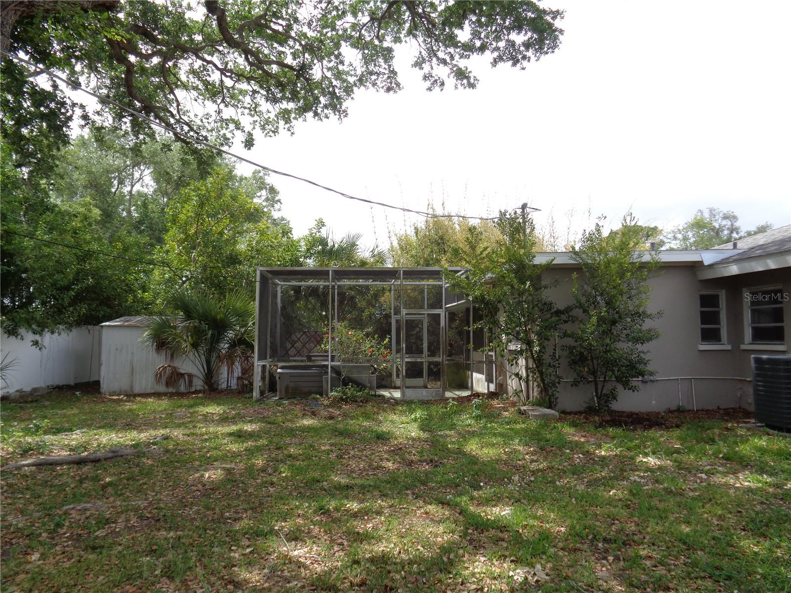 KENSINGTON PARK - Residential