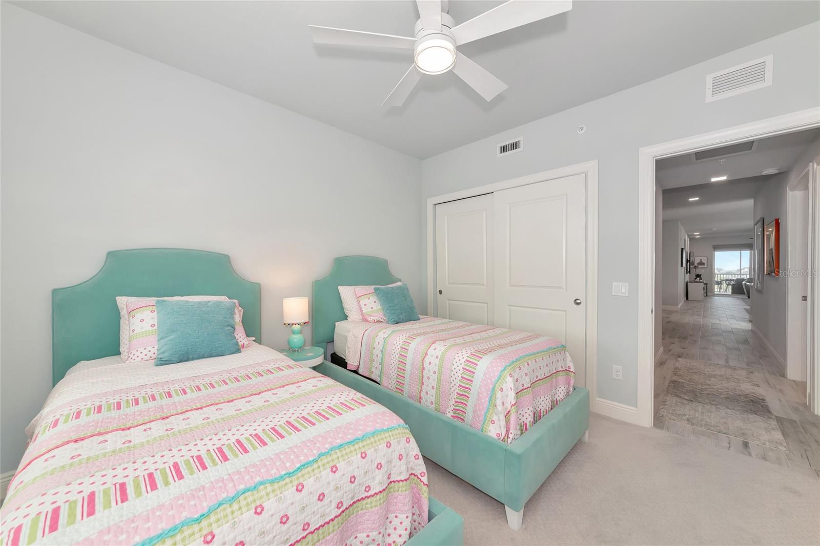 HIDDEN BAY - Residential