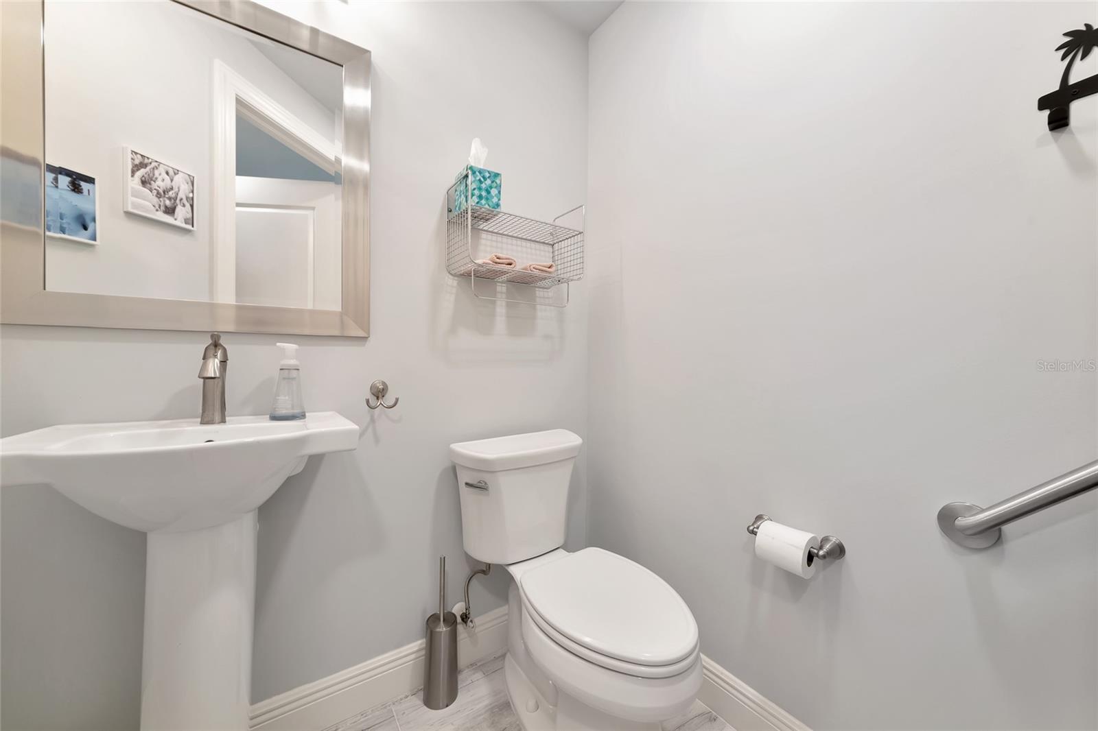 HIDDEN BAY - Residential