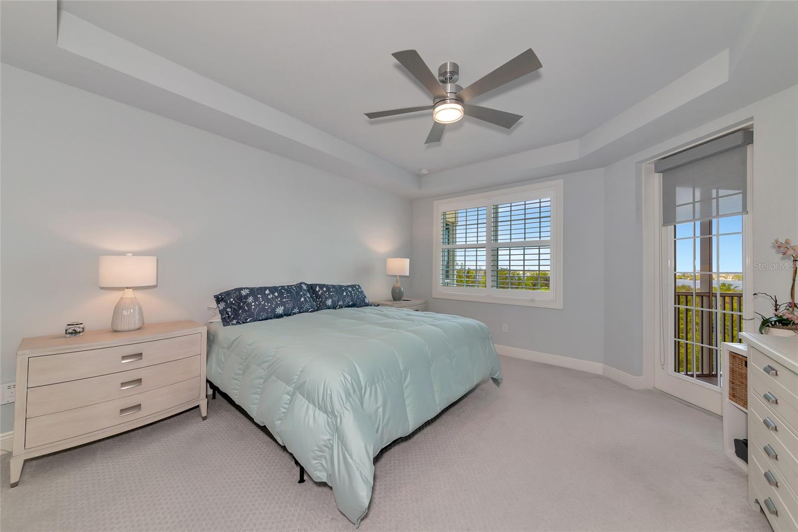 HIDDEN BAY - Residential