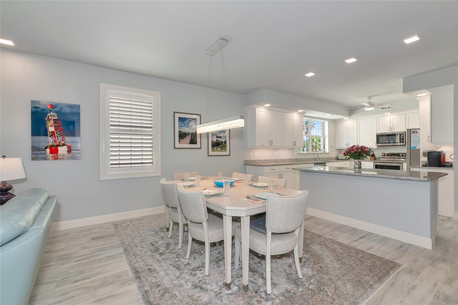 260 HIDDEN BAY DRIVE 305
