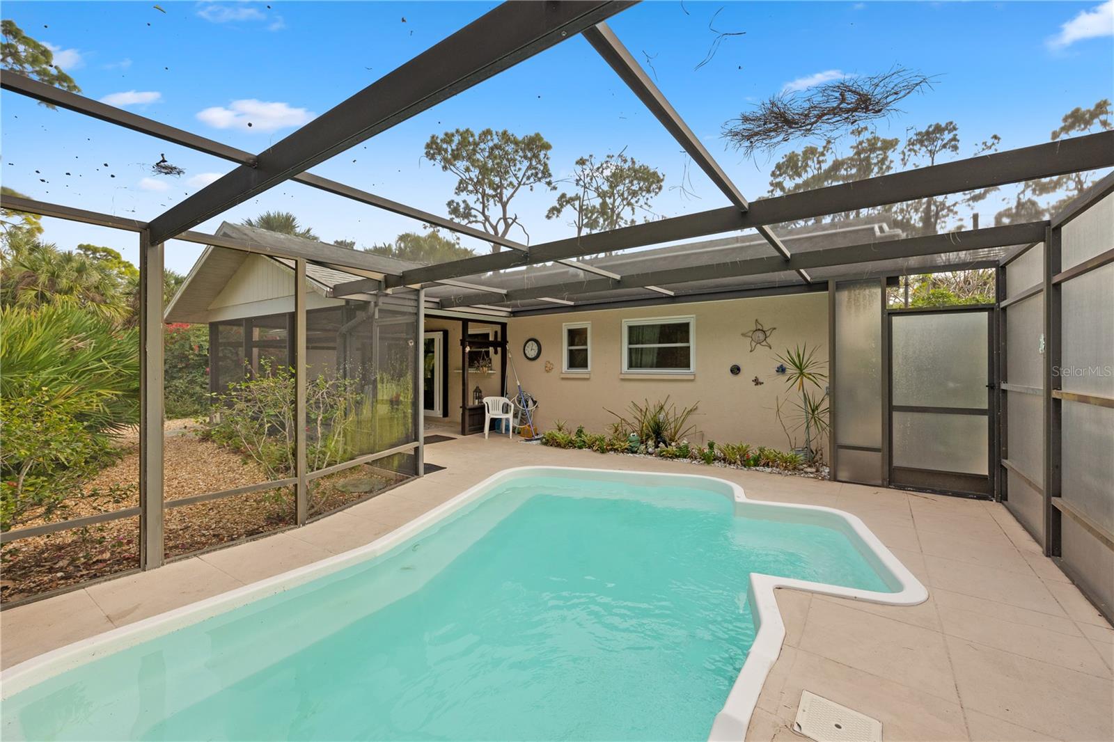 CORDES COVE - Residential