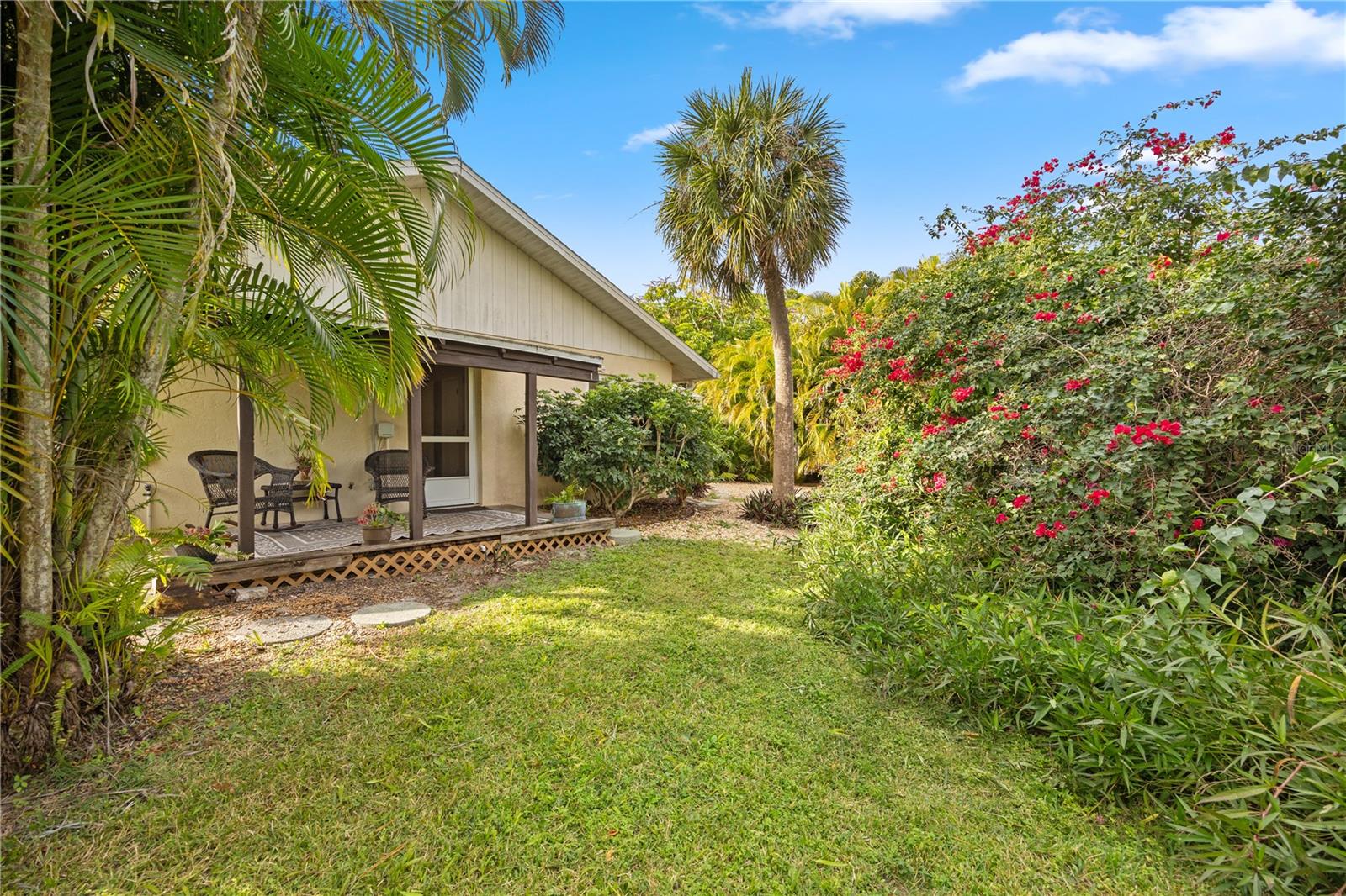 CORDES COVE - Residential