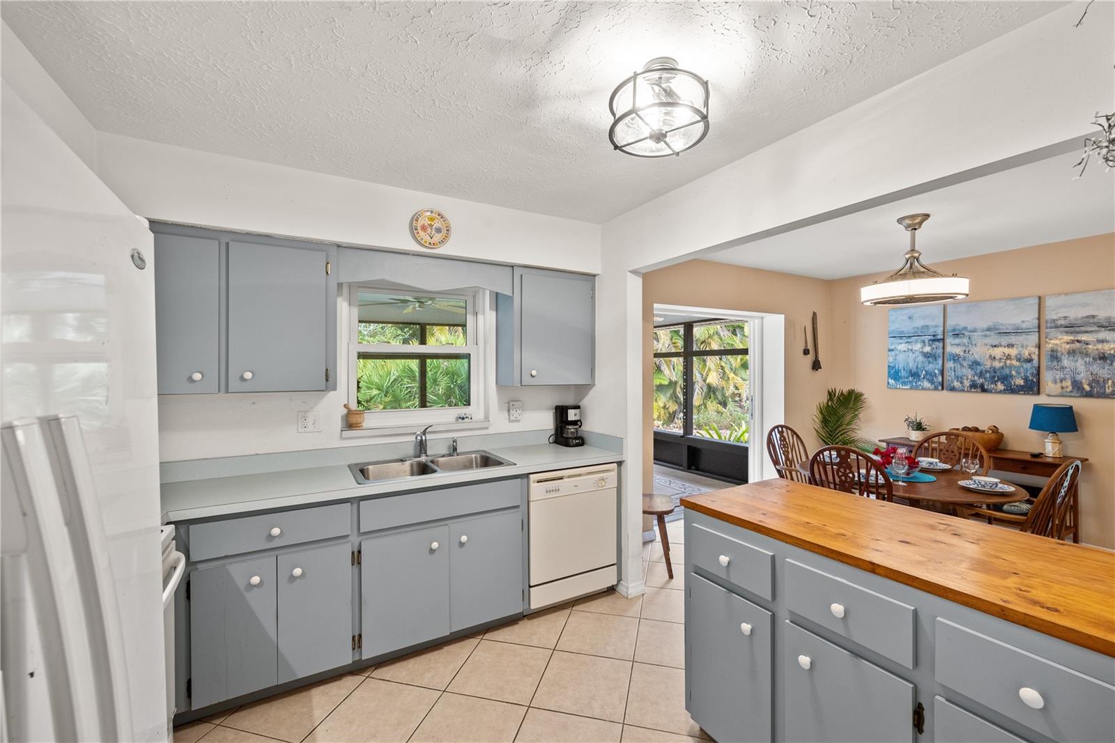 CORDES COVE - Residential