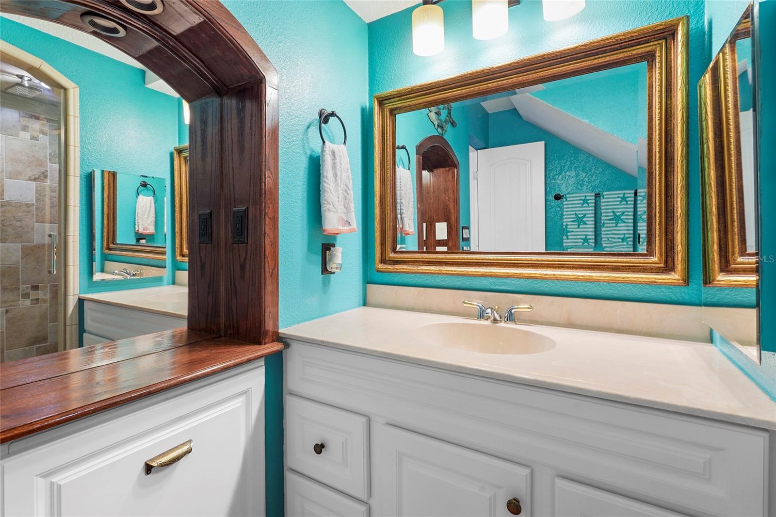 SHADYBROOK VILLAGE AMD - Residential