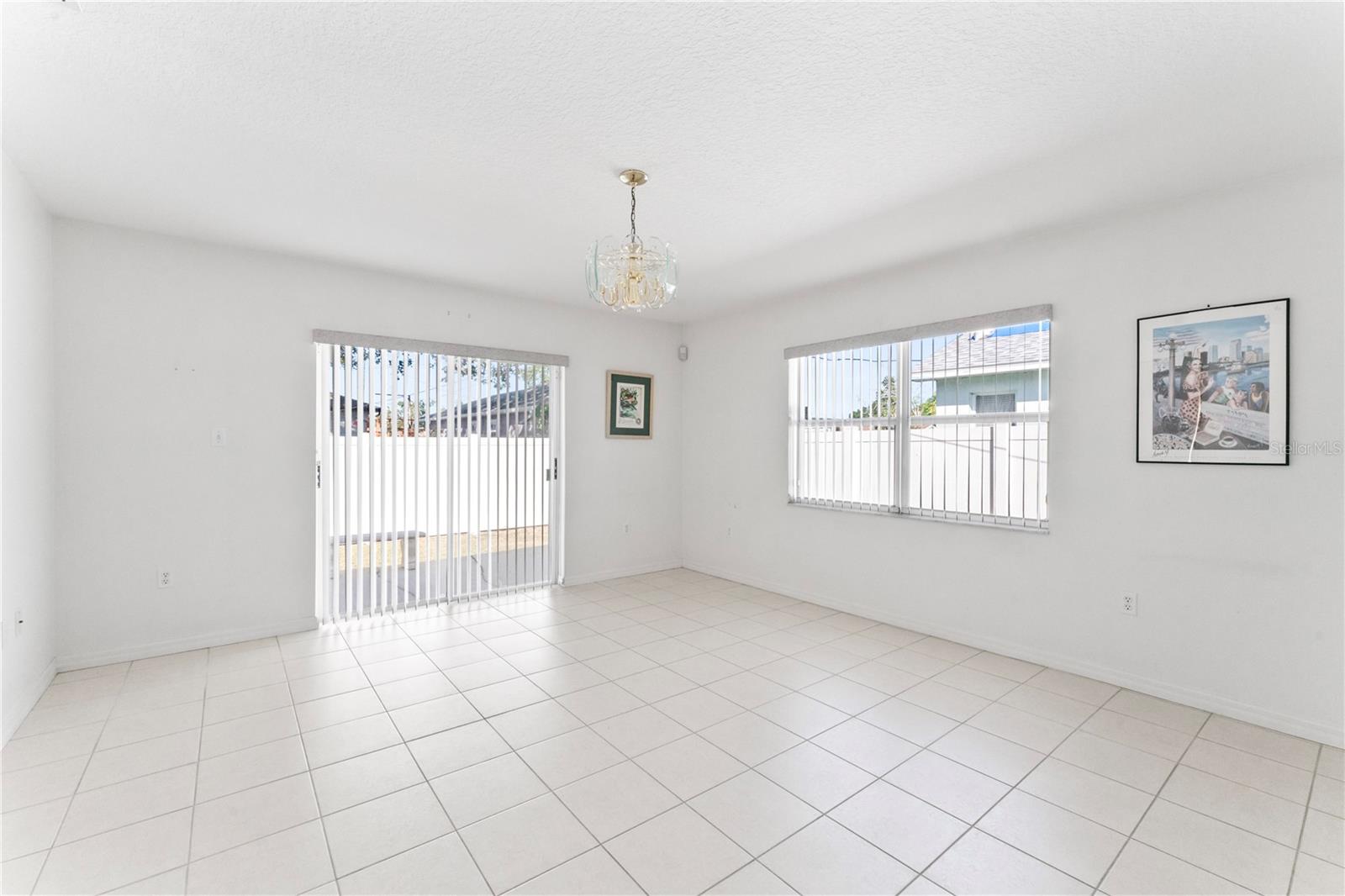 DREWS JOHN H SUB BLKS 1 TO 10 - Residential