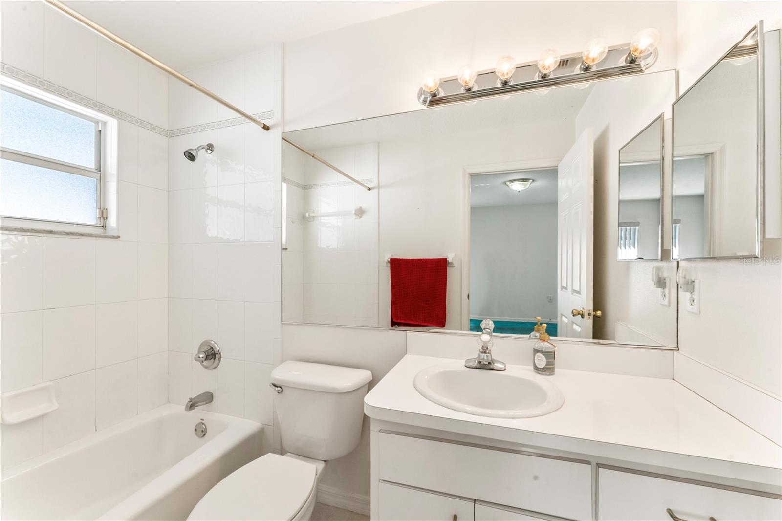 DREWS JOHN H SUB BLKS 1 TO 10 - Residential