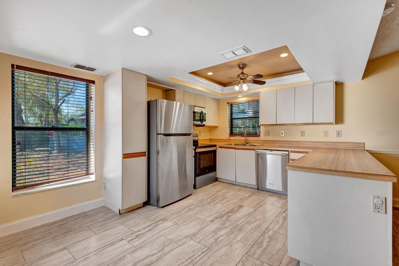 COUNTRY OAKS PH II - Residential