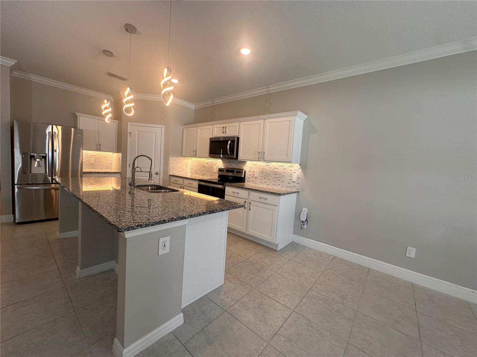 SUNBROOKE PH 2 - Residential Lease