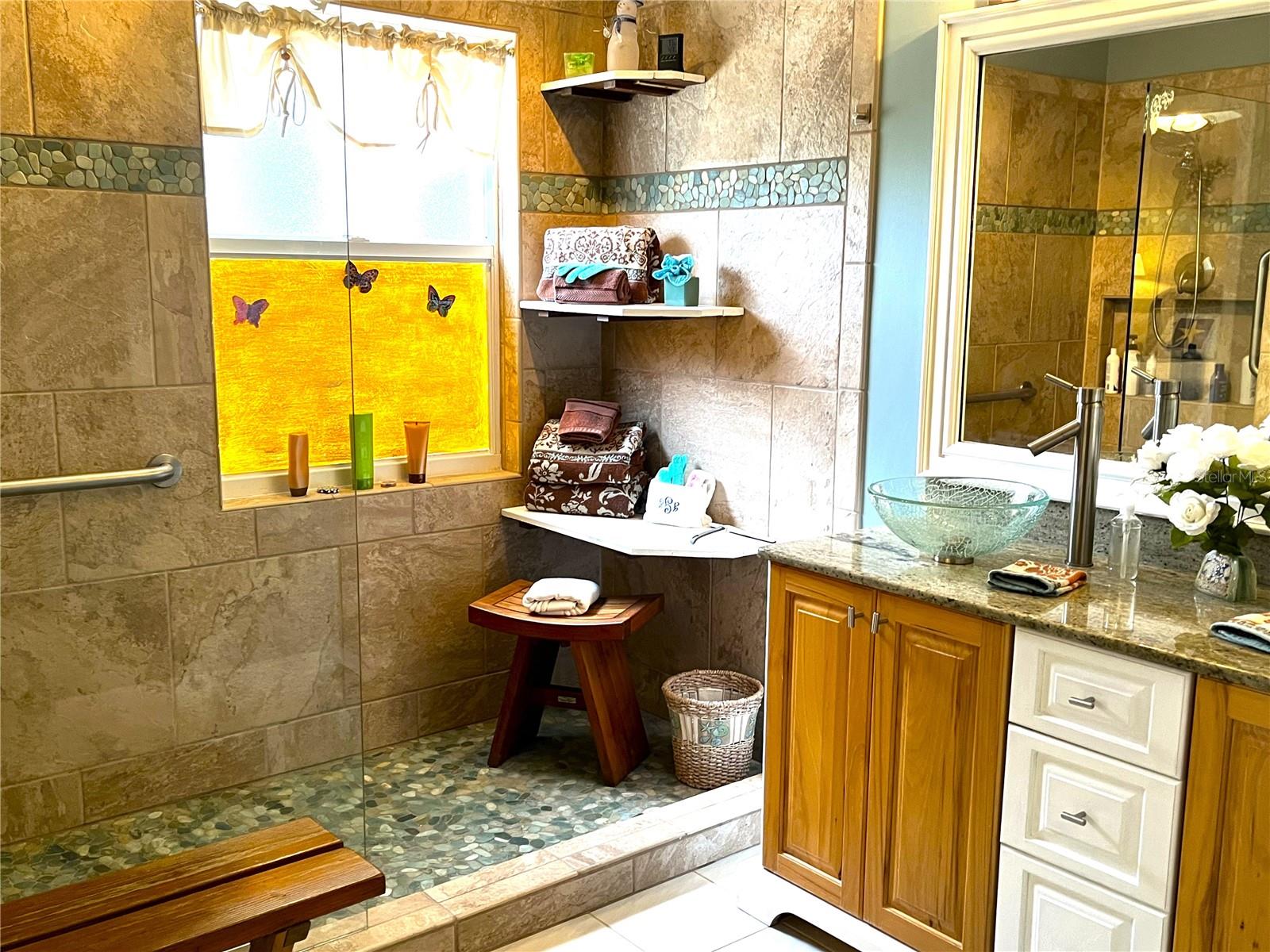 KING TARPON CONDO - Residential