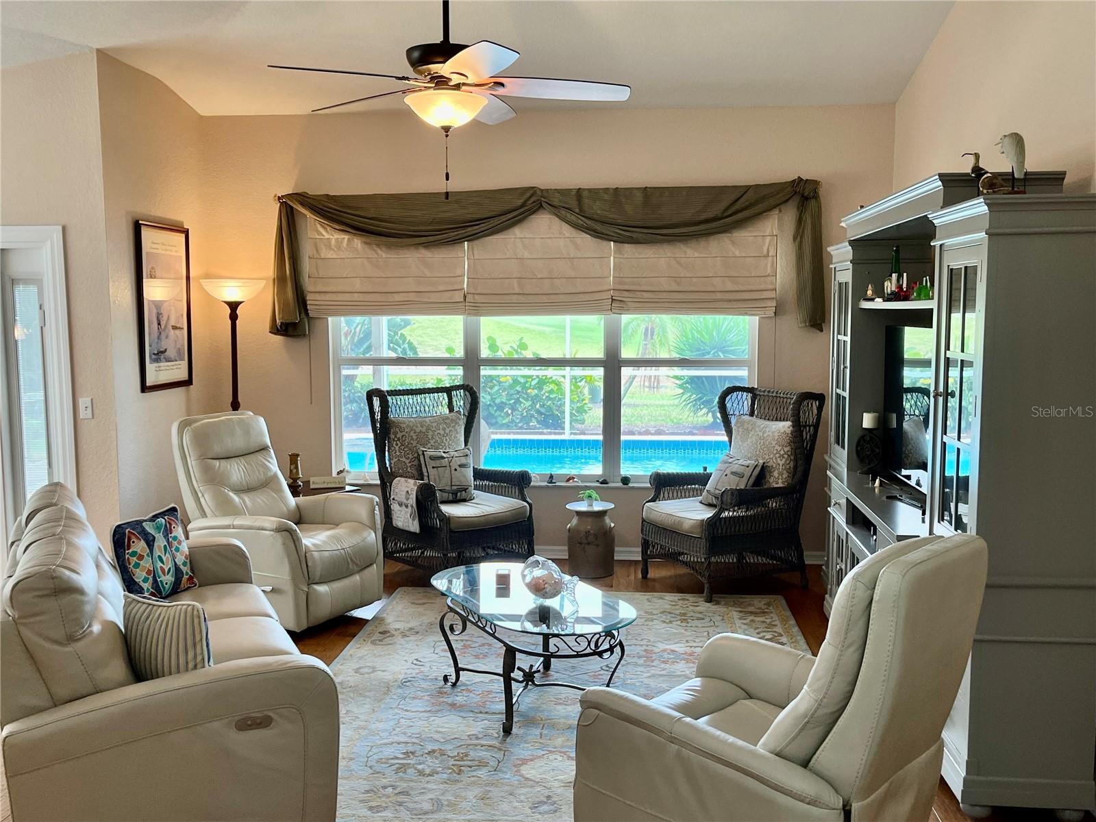 KING TARPON CONDO - Residential