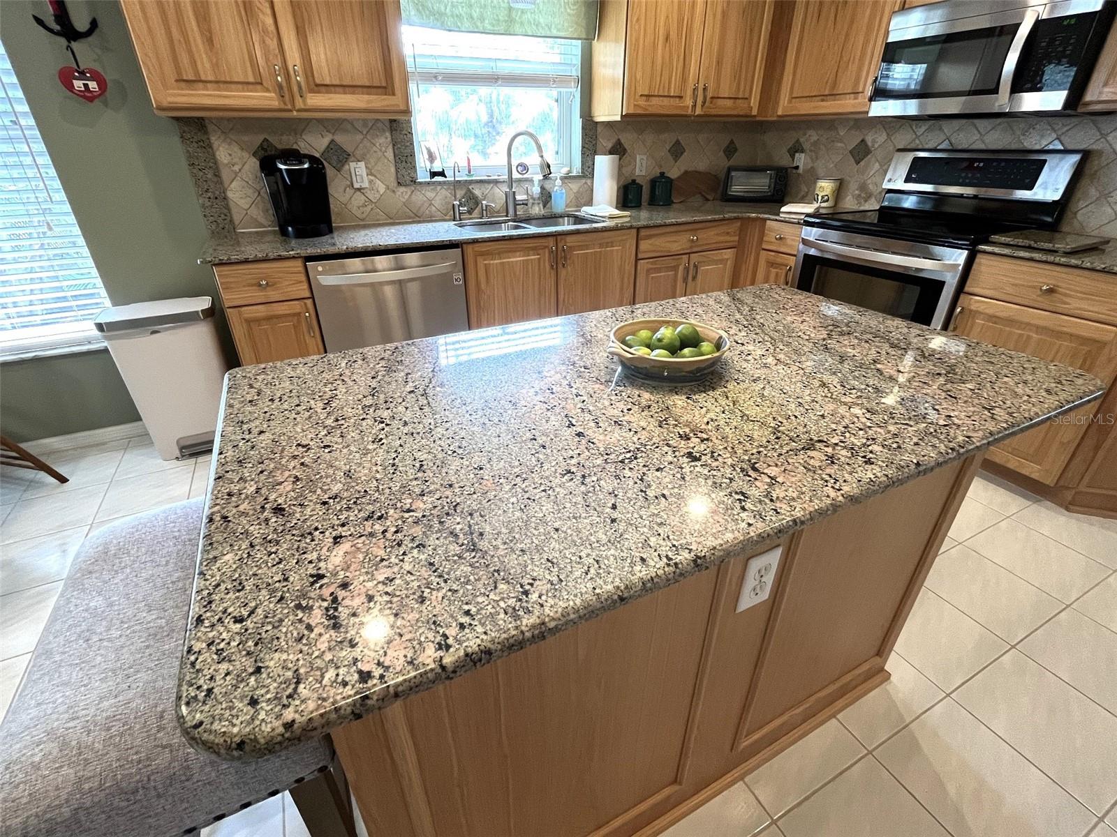 KING TARPON CONDO - Residential