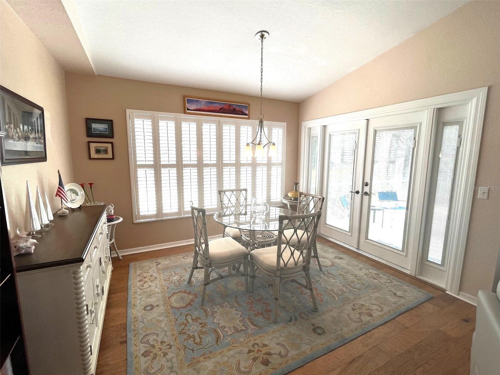 KING TARPON CONDO - Residential