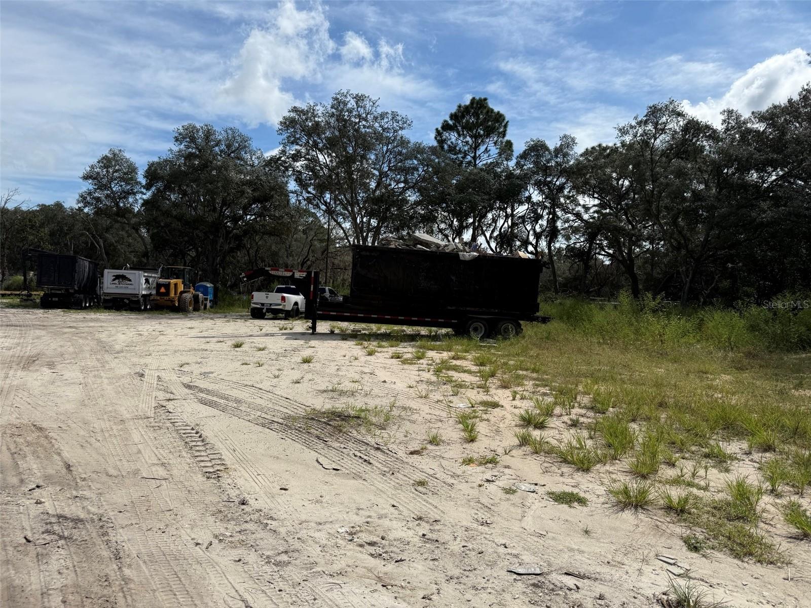 MARION OAKS RANCHES - Land