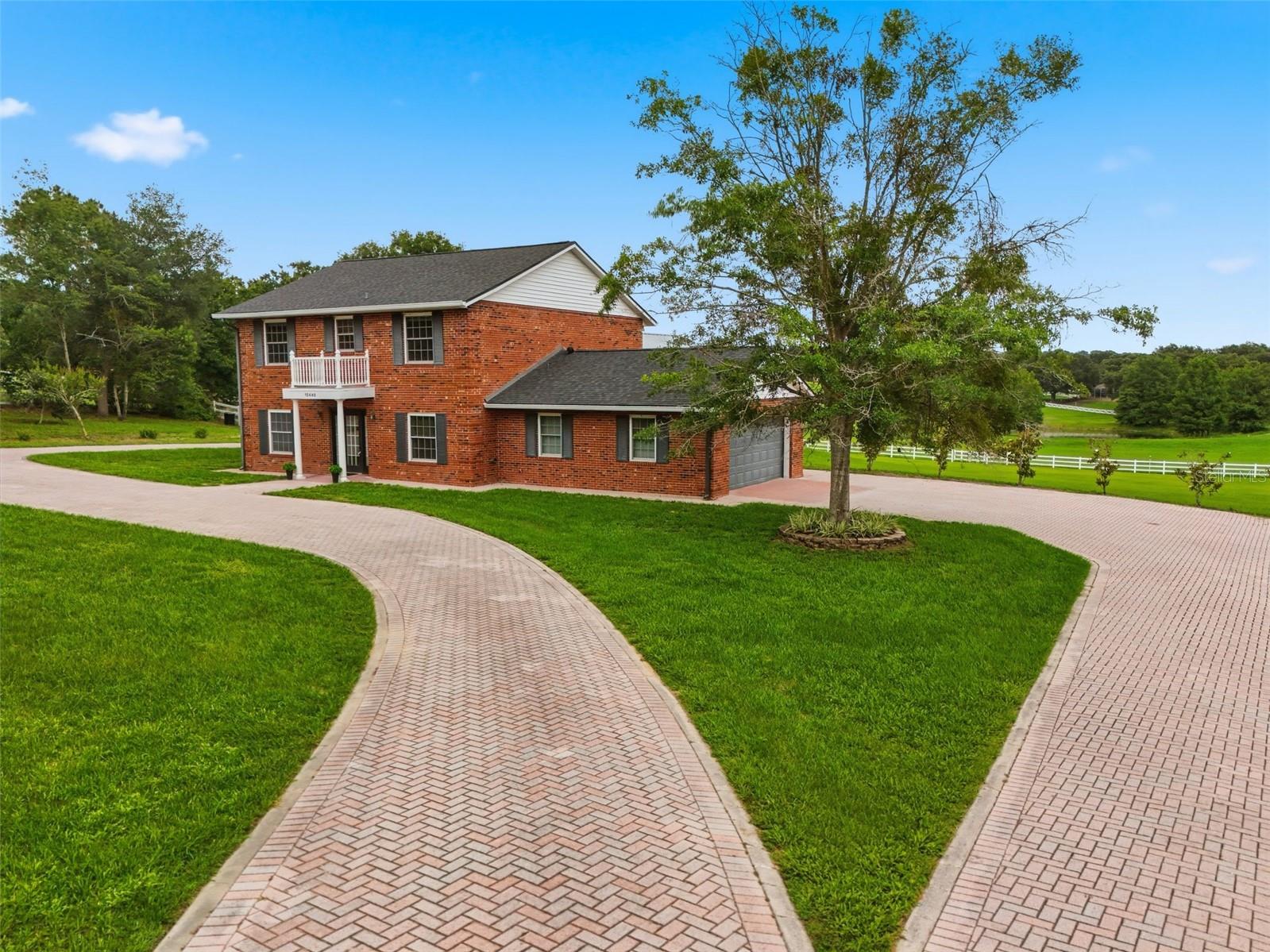 15440 ARABIAN WAY
