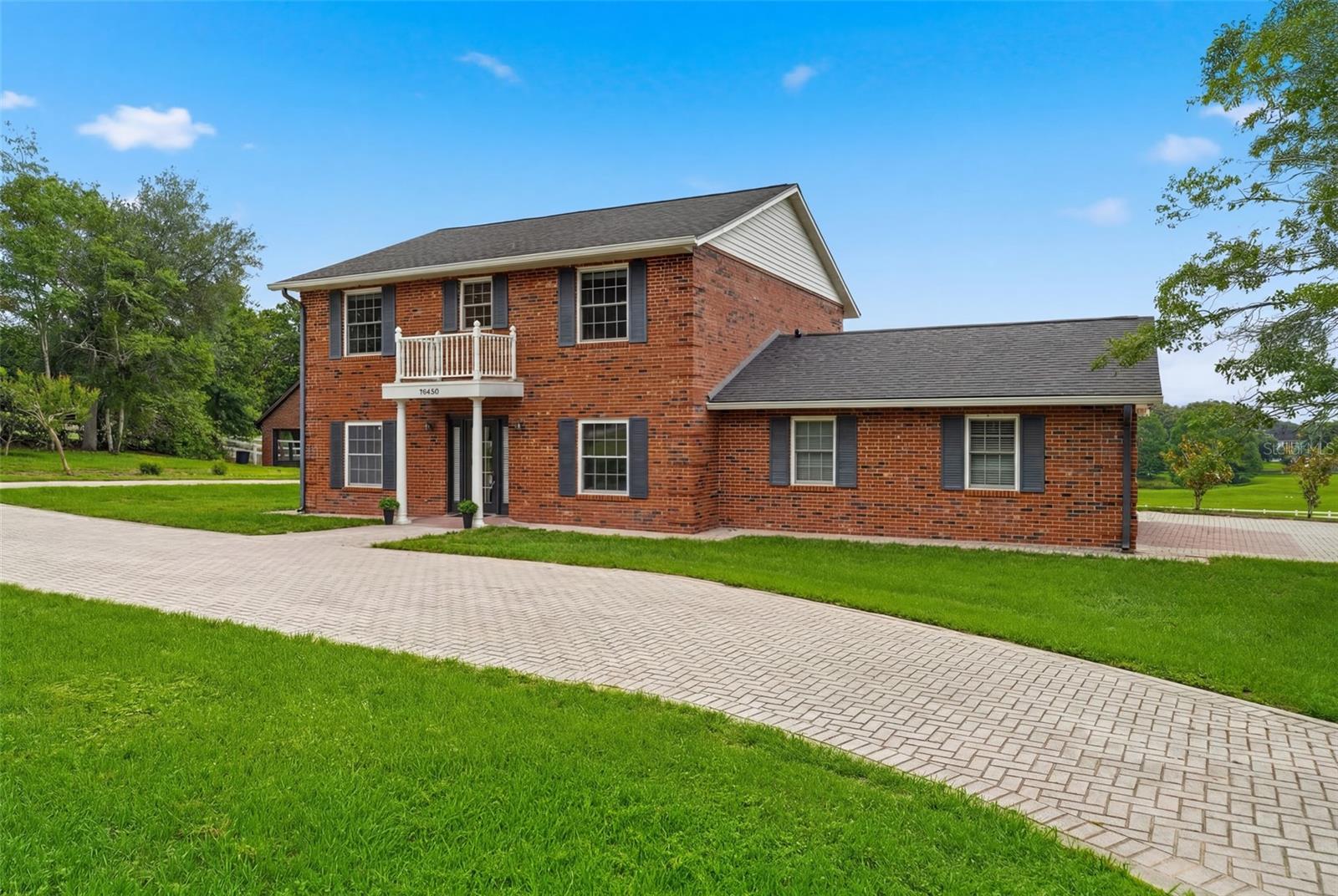15440 ARABIAN WAY