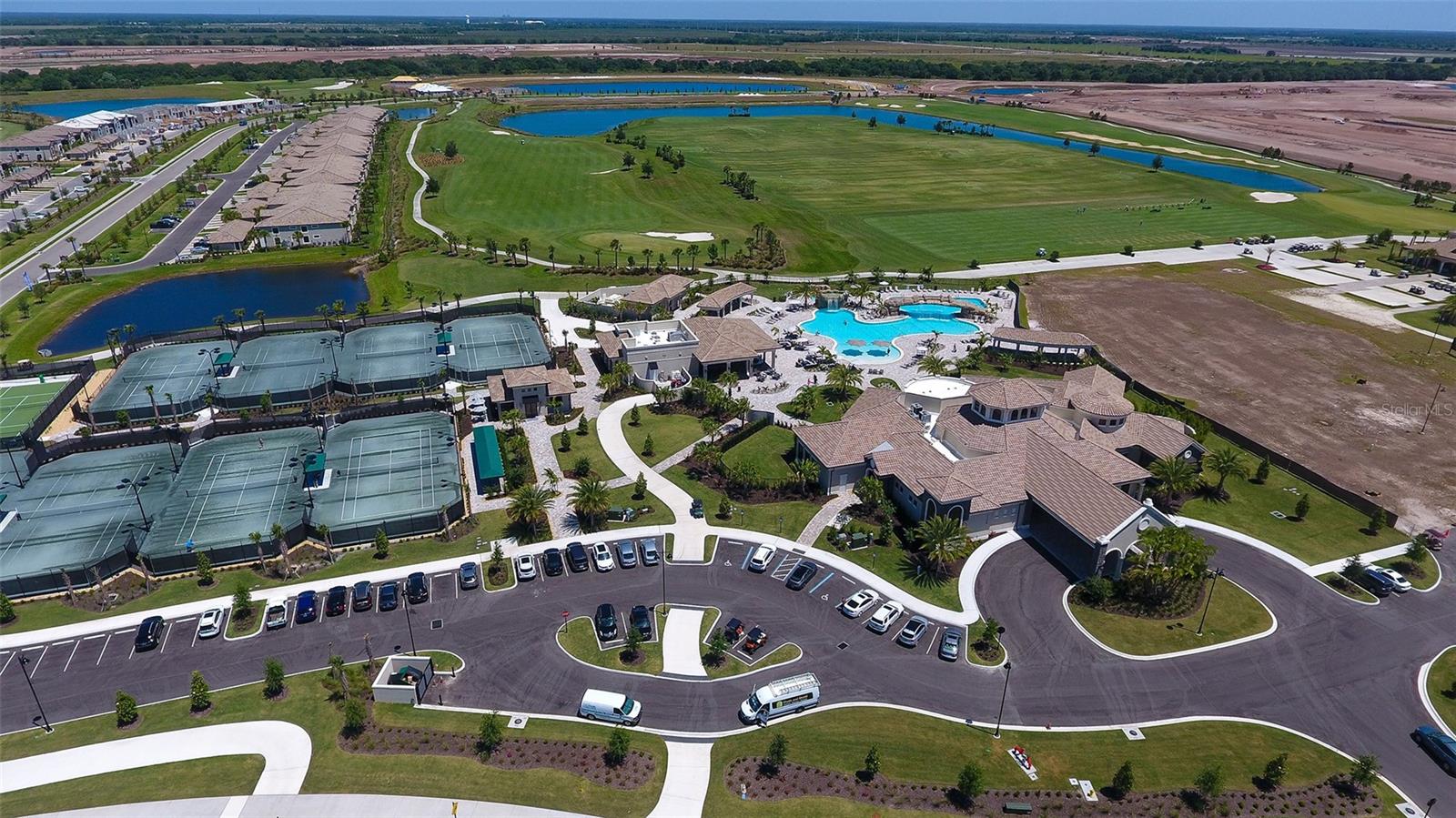 LAKEWOOD NATIONAL GOLF CLUB PH I - Residential