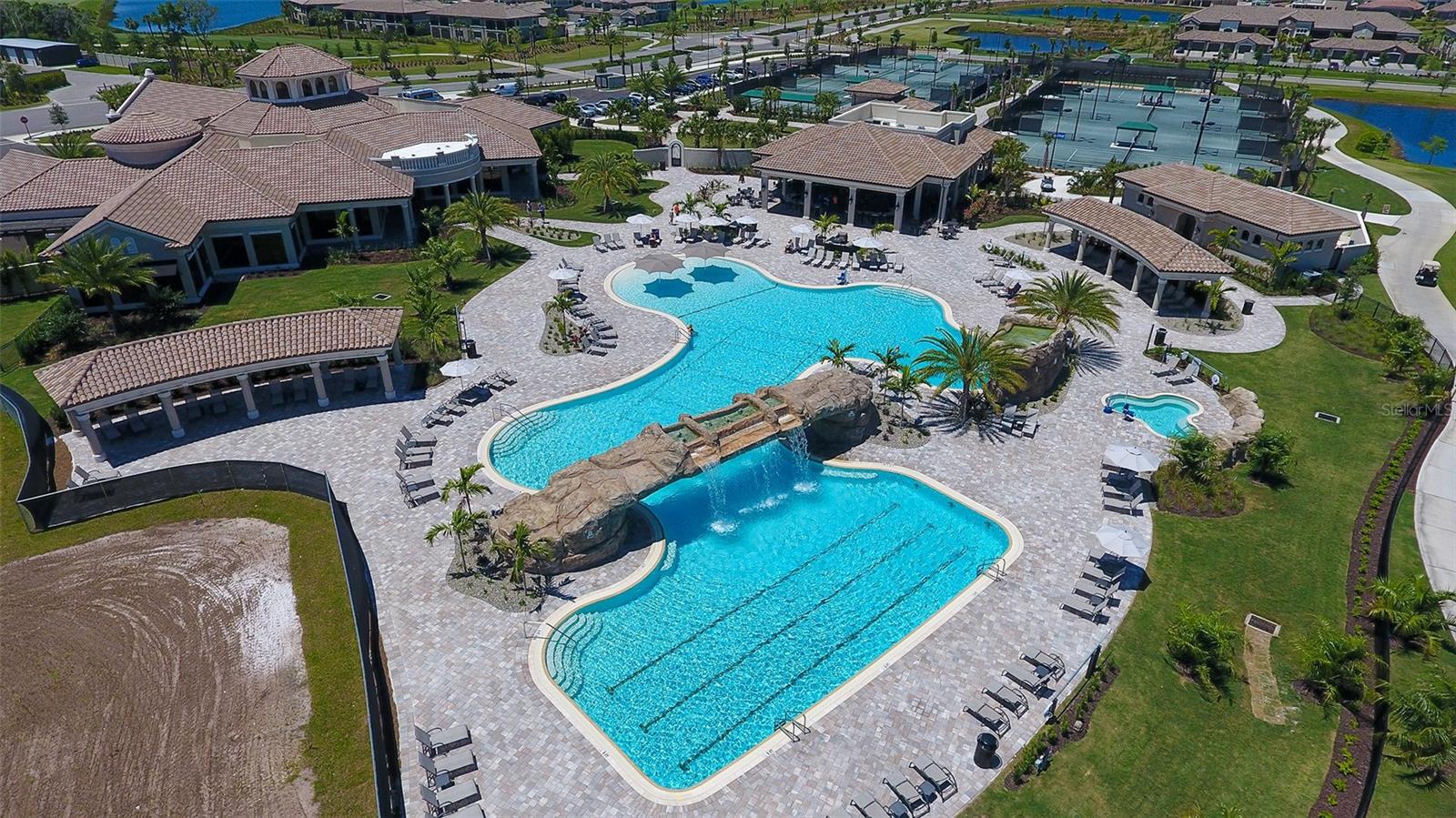 LAKEWOOD NATIONAL GOLF CLUB PH I - Residential