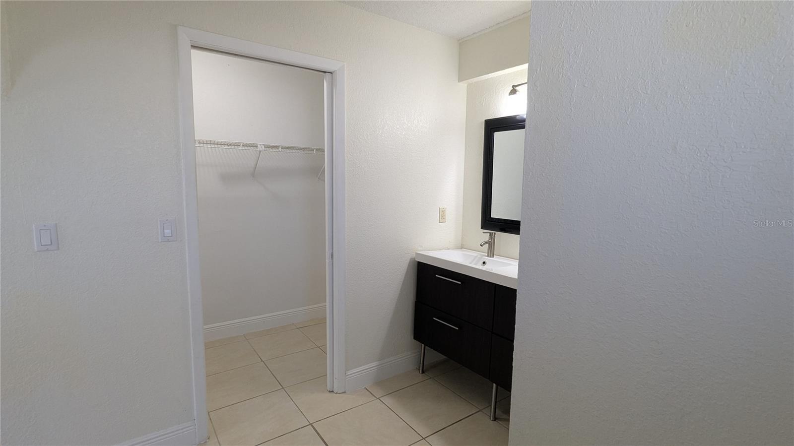 PORT CHARLOTTE SEC 008 - Residential Lease