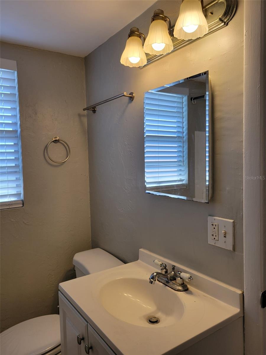 HALLS CENTRAL AVE 1 - Residential Income