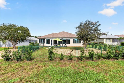 Tiny photo for 9888 SW 89th Lane Rd, Ocala, FL 34481 (MLS # OM731438)