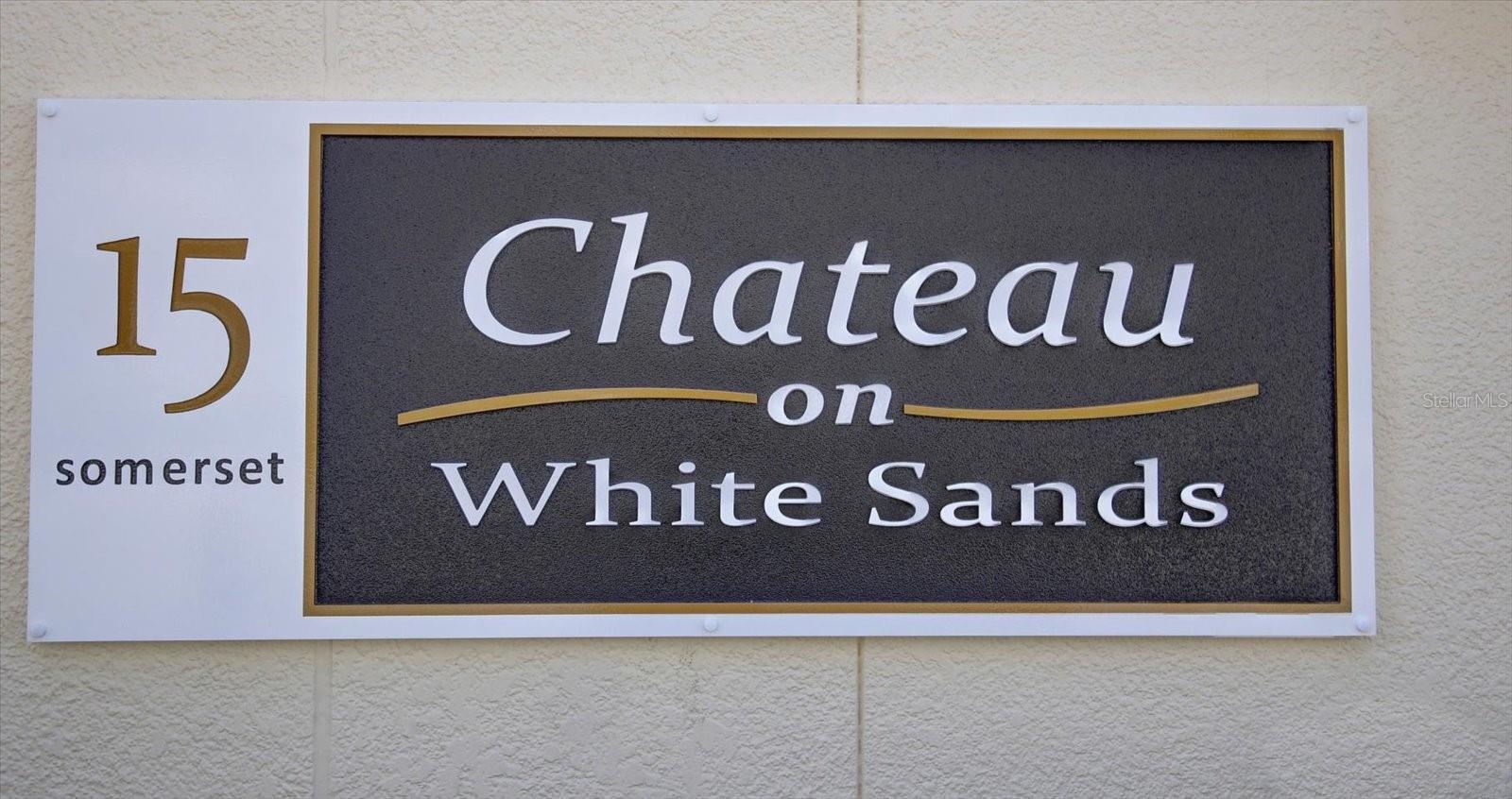 CHATEAUS ON WHITE - Residential