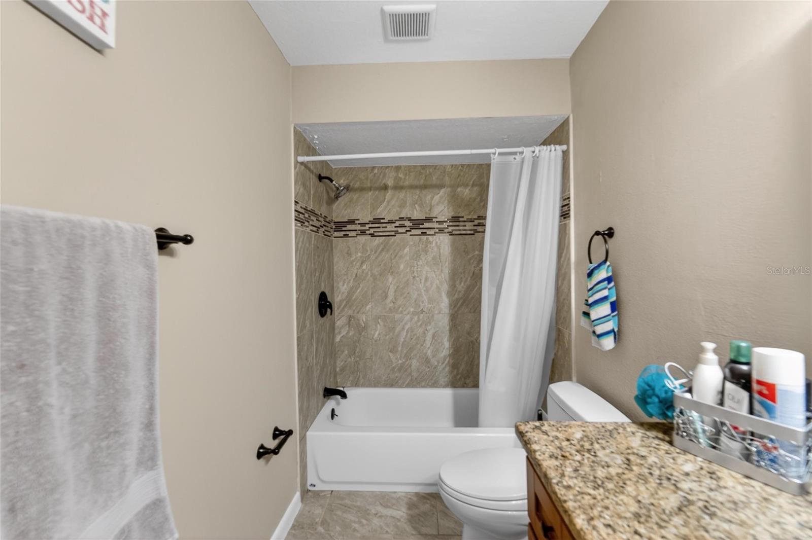 BLOOMINGDALE SEC D UNIT - Residential