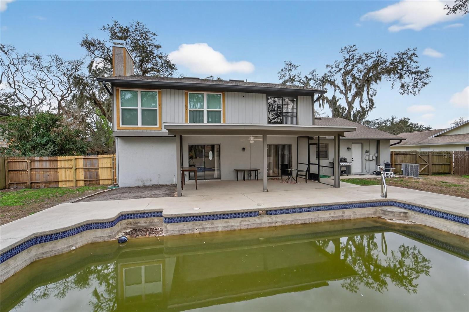 BLOOMINGDALE SEC D UNIT - Residential