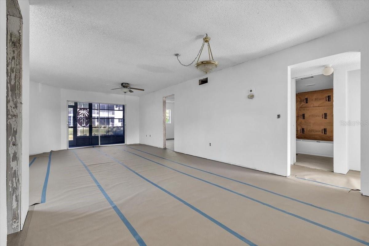 FOXMOOR CONDO - Residential