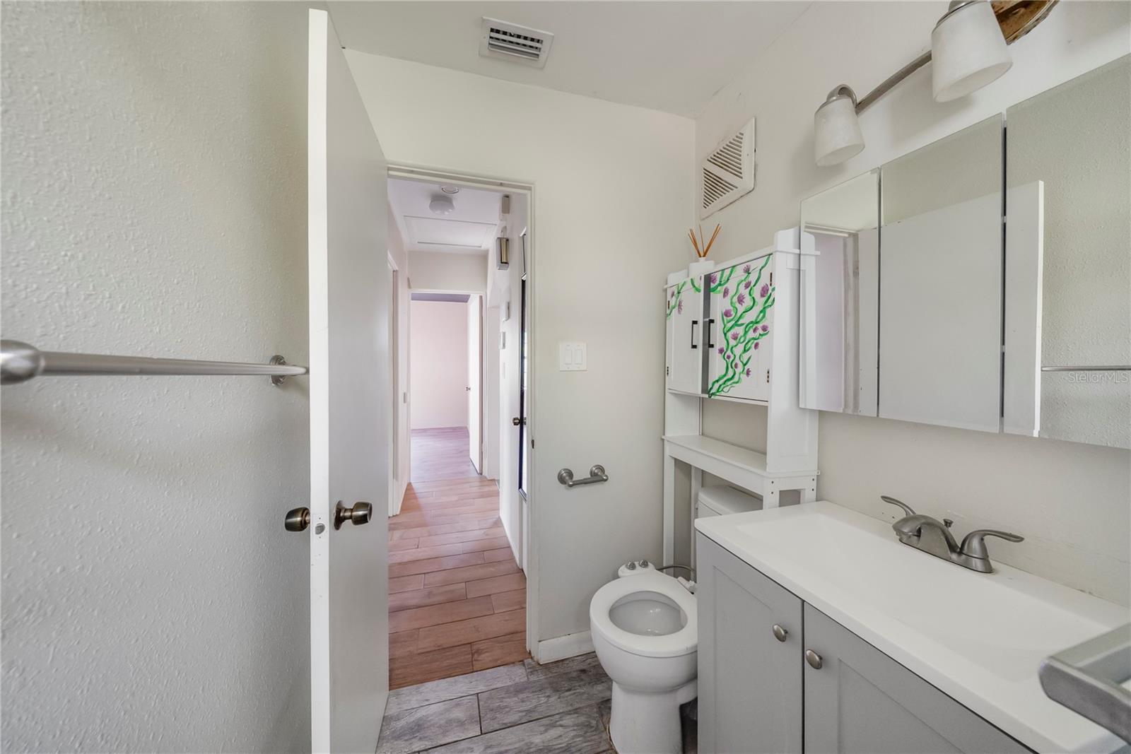 BAYOU VIEW - Residential