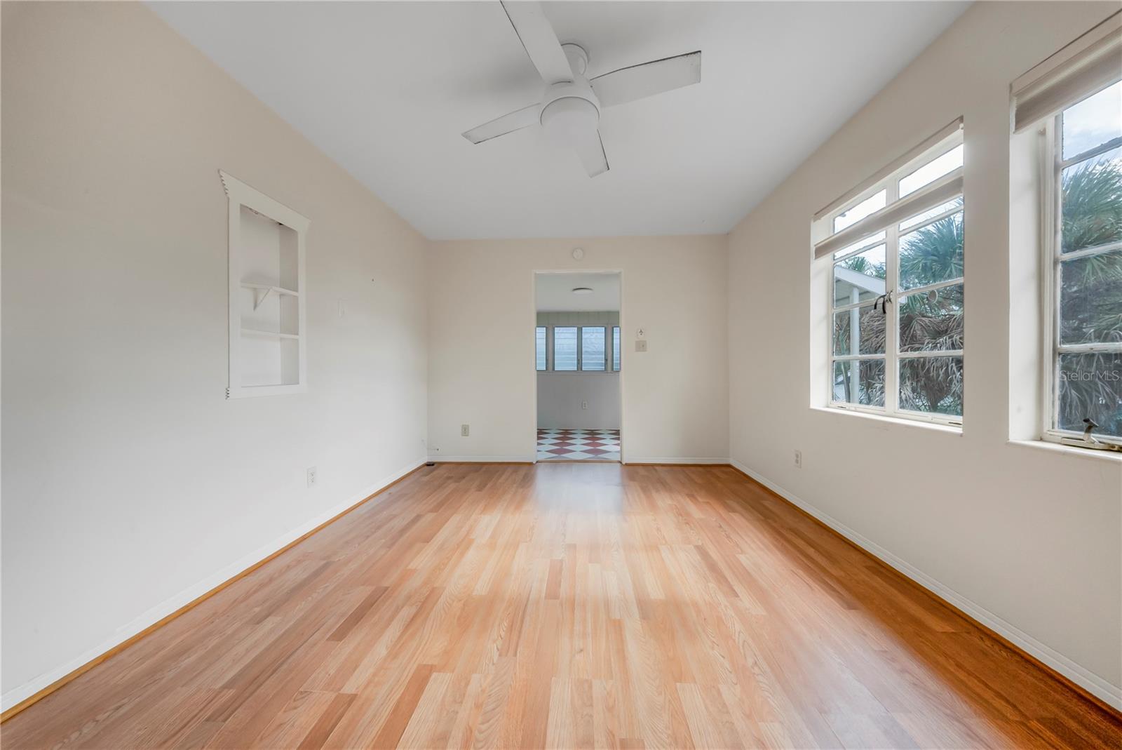 BAYOU VIEW - Residential