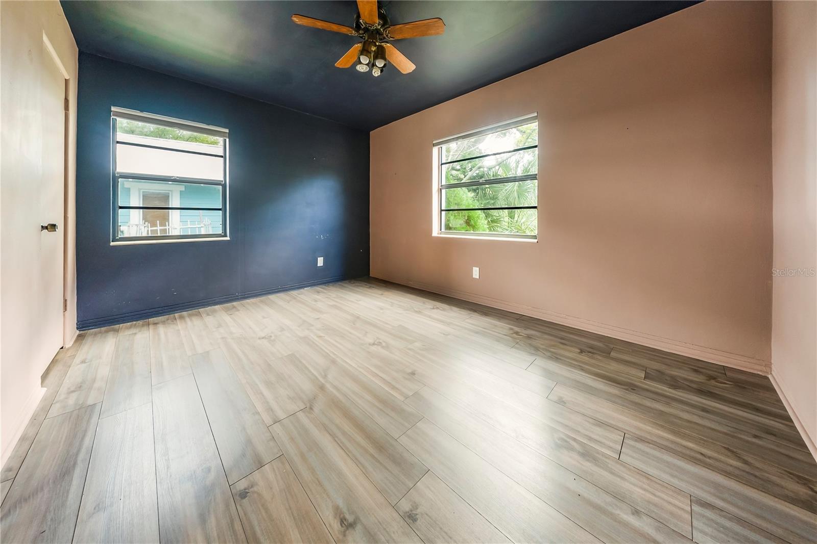 BAYOU VIEW - Residential