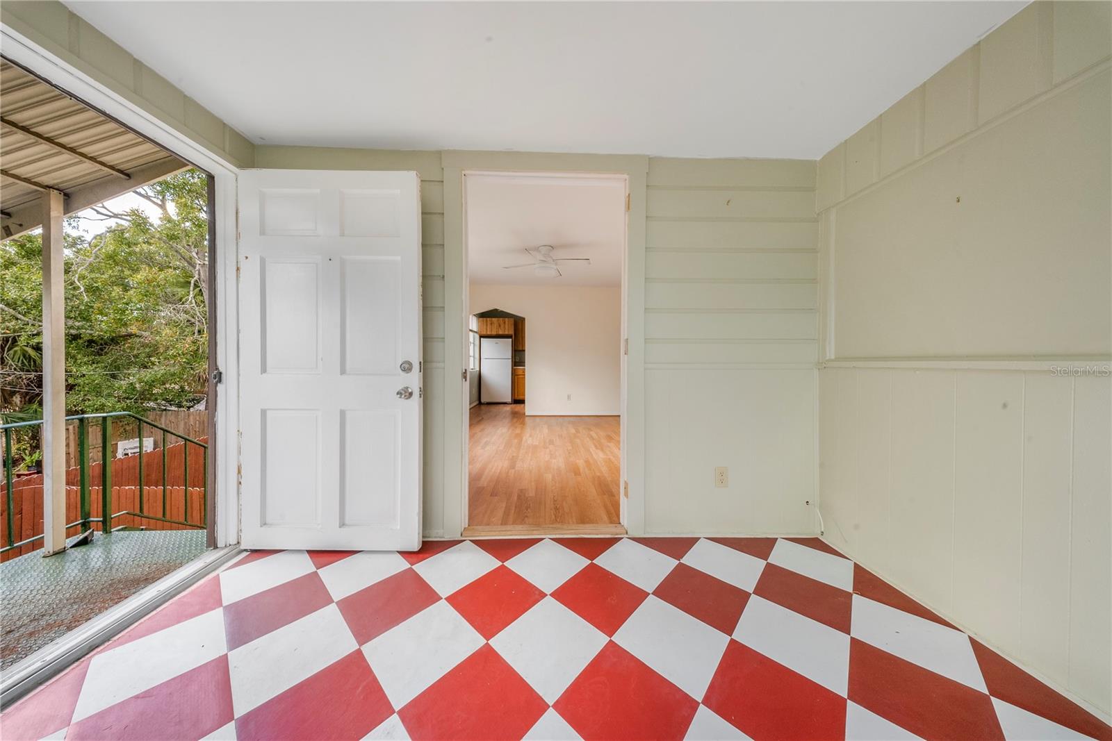 BAYOU VIEW - Residential