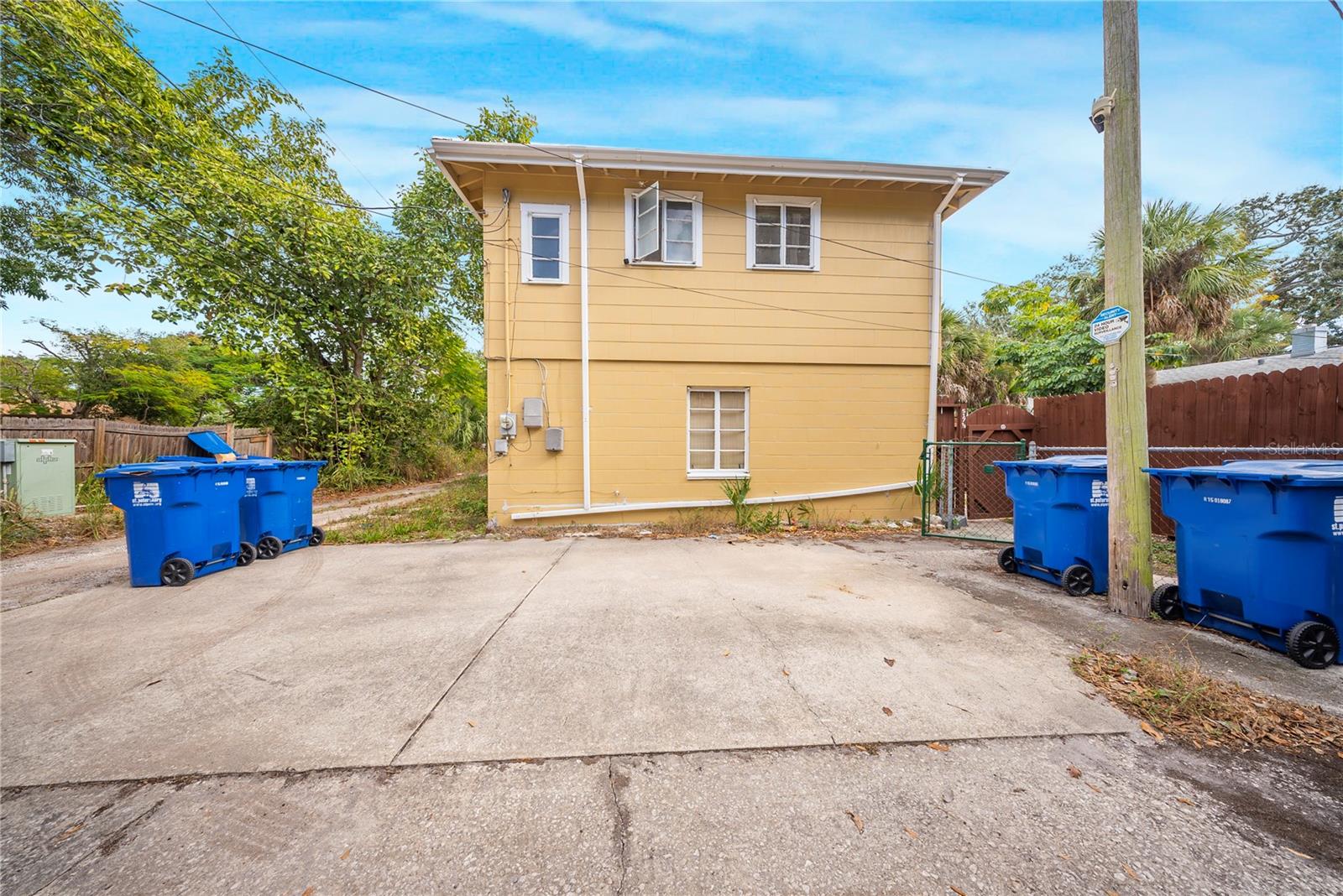 BAYOU VIEW - Residential