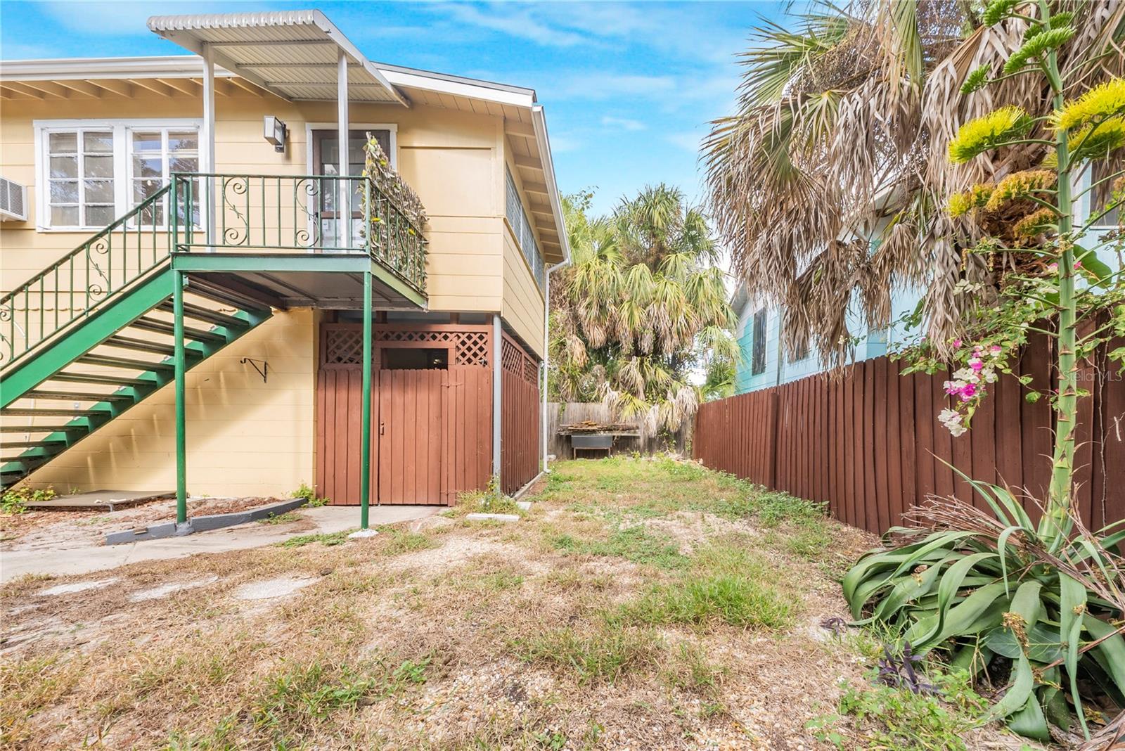 BAYOU VIEW - Residential