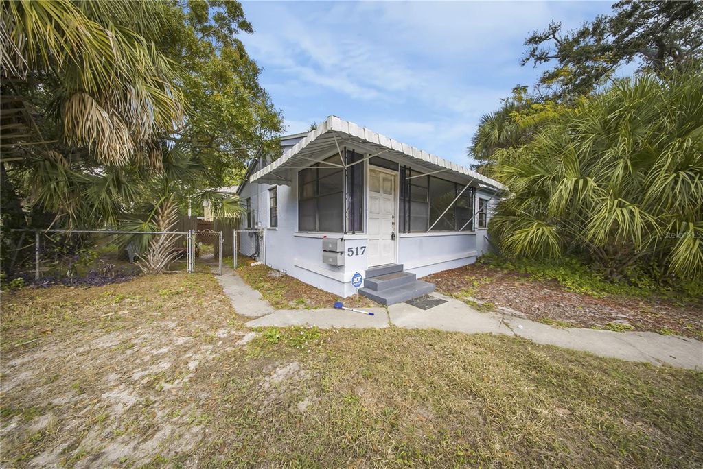 Photo of 517 41st Avenue S, St Petersburg, FL 33705 (MLS # TB8459457)
