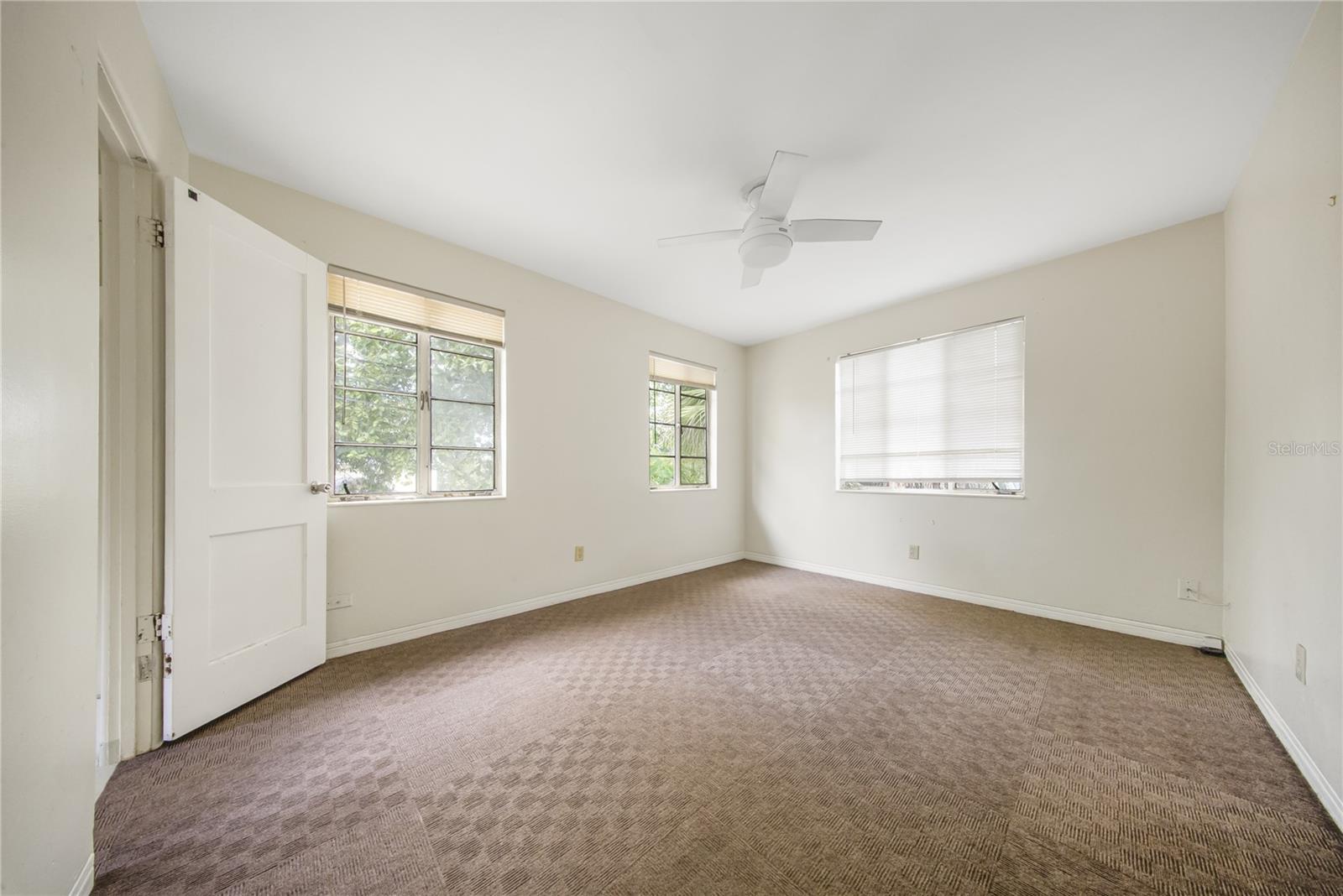 BAYOU VIEW - Residential