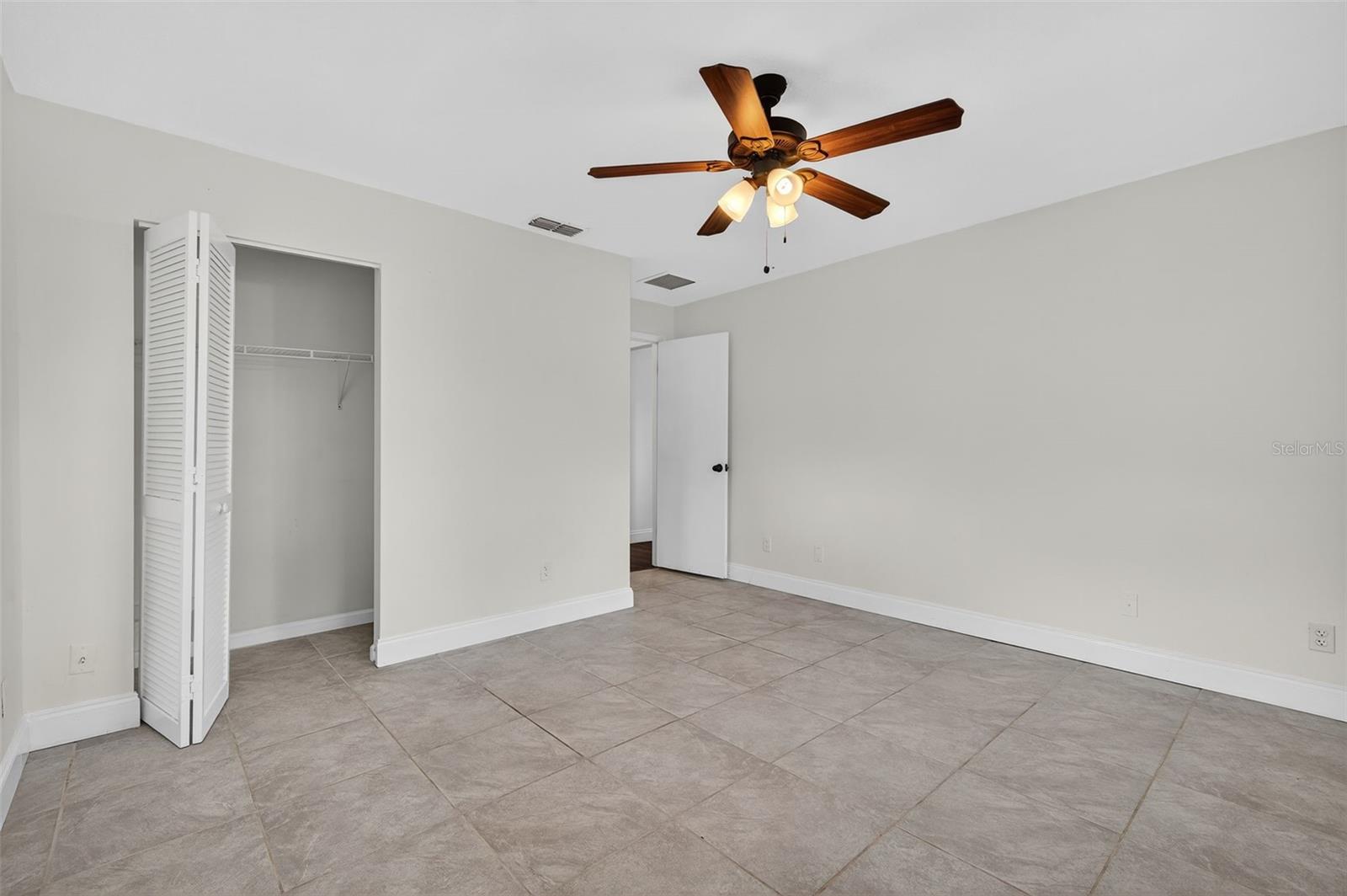 EAST GATE ESTATES - Residential