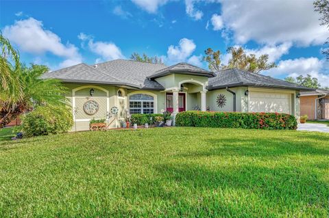 A home in PORT CHARLOTTE