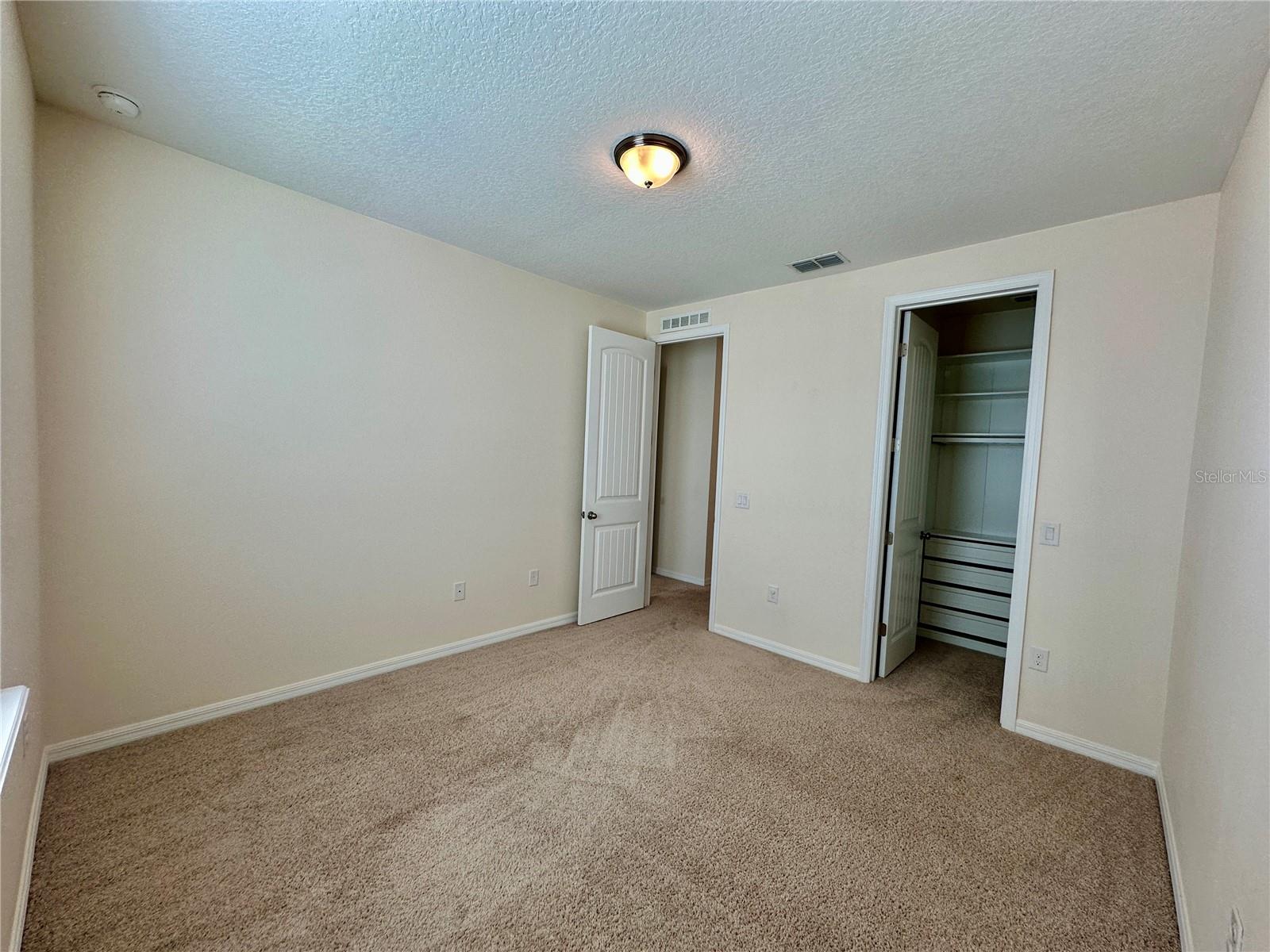 SUMMERPORT TRAIL PH 2 - Residential Lease