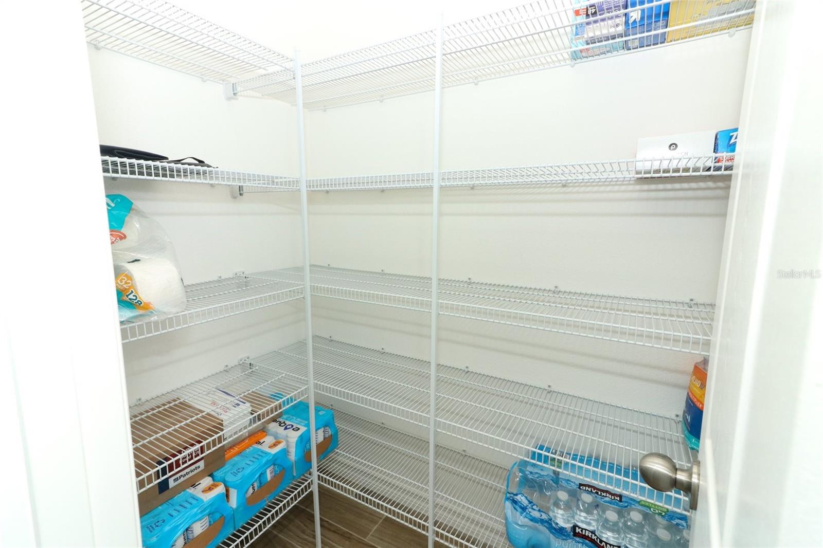 LONE PINES - Residential