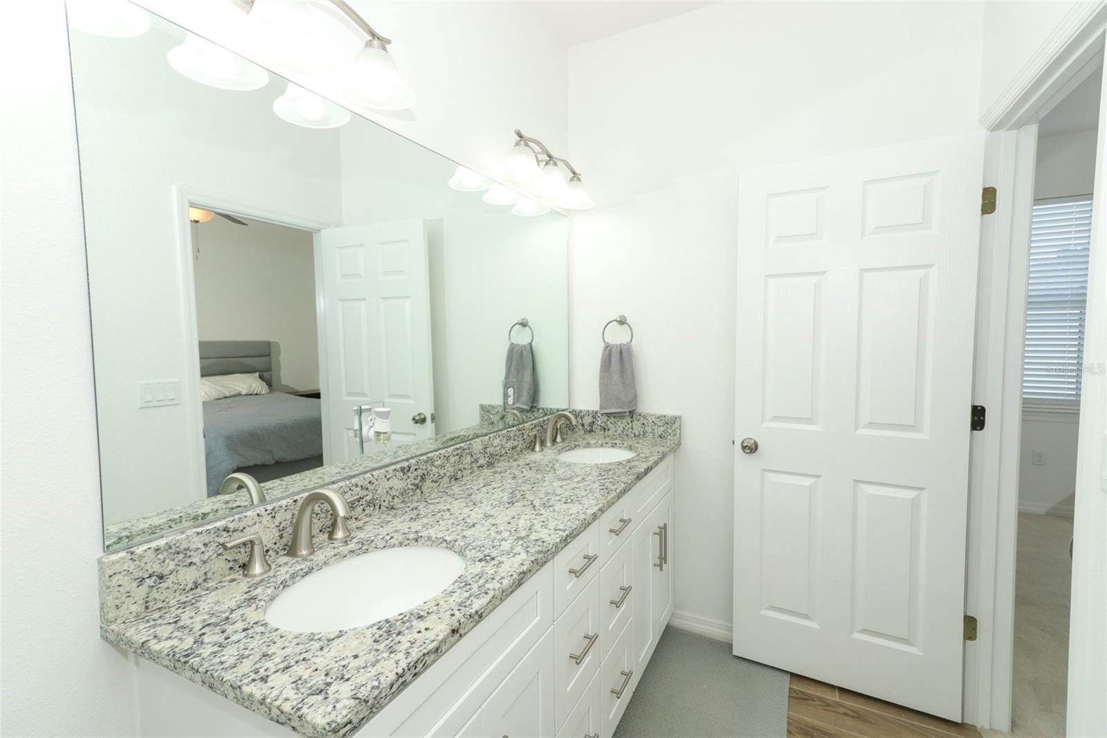 LONE PINES - Residential