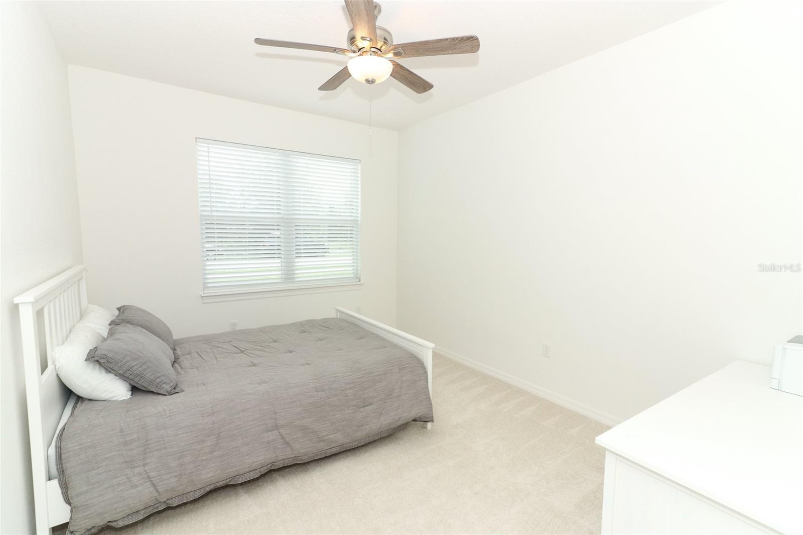 LONE PINES - Residential