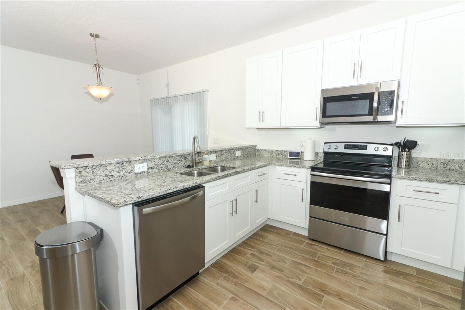 LONE PINES - Residential