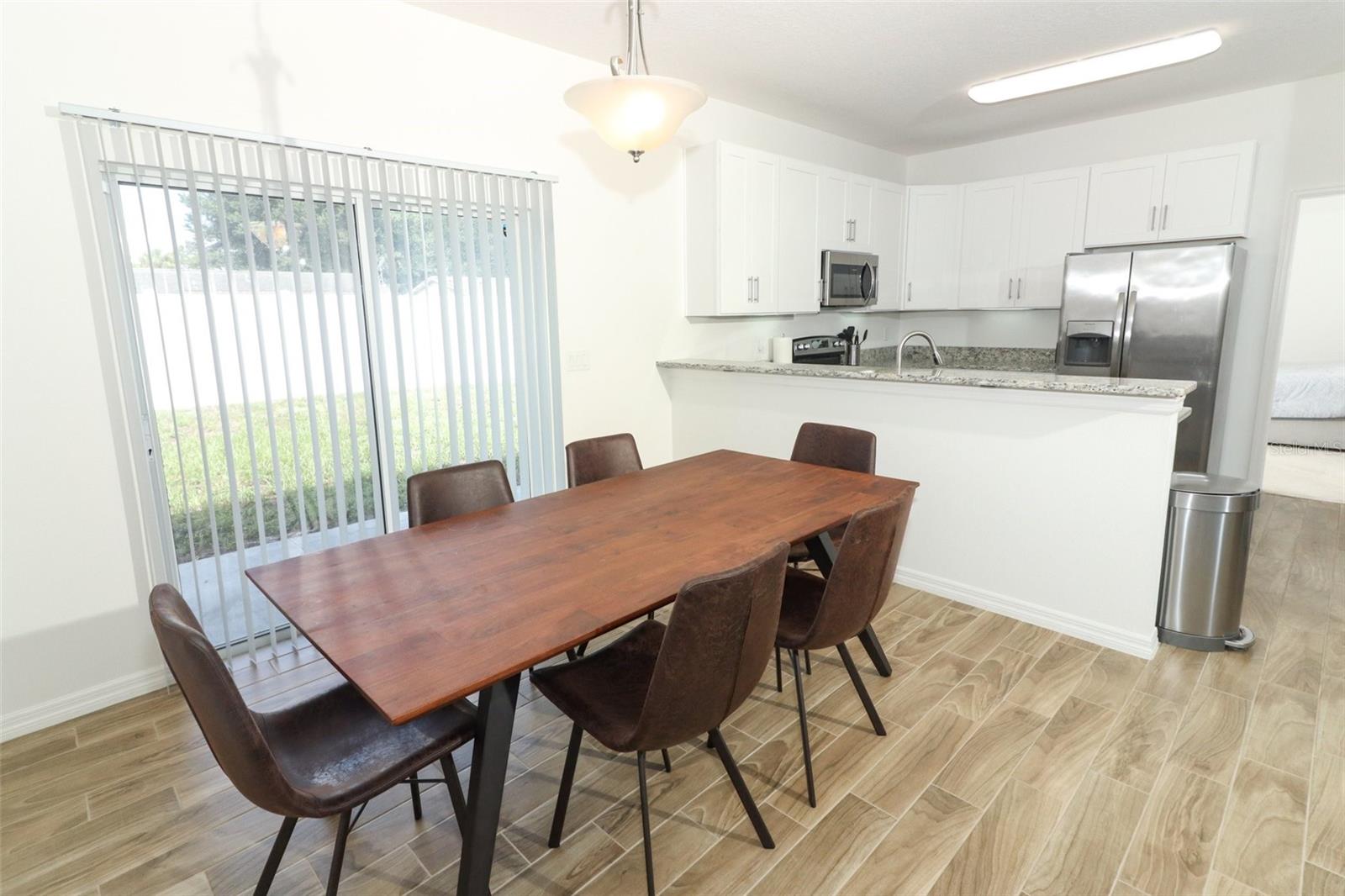 LONE PINES - Residential