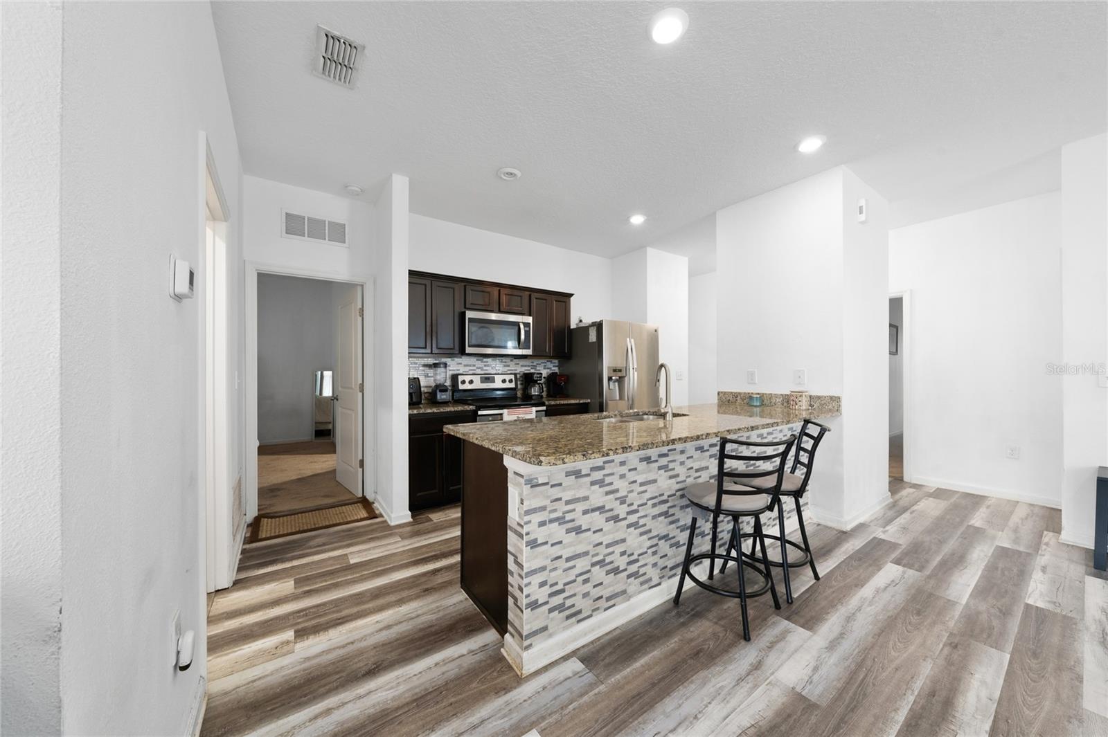 ORCHID GROVE - Residential Lease