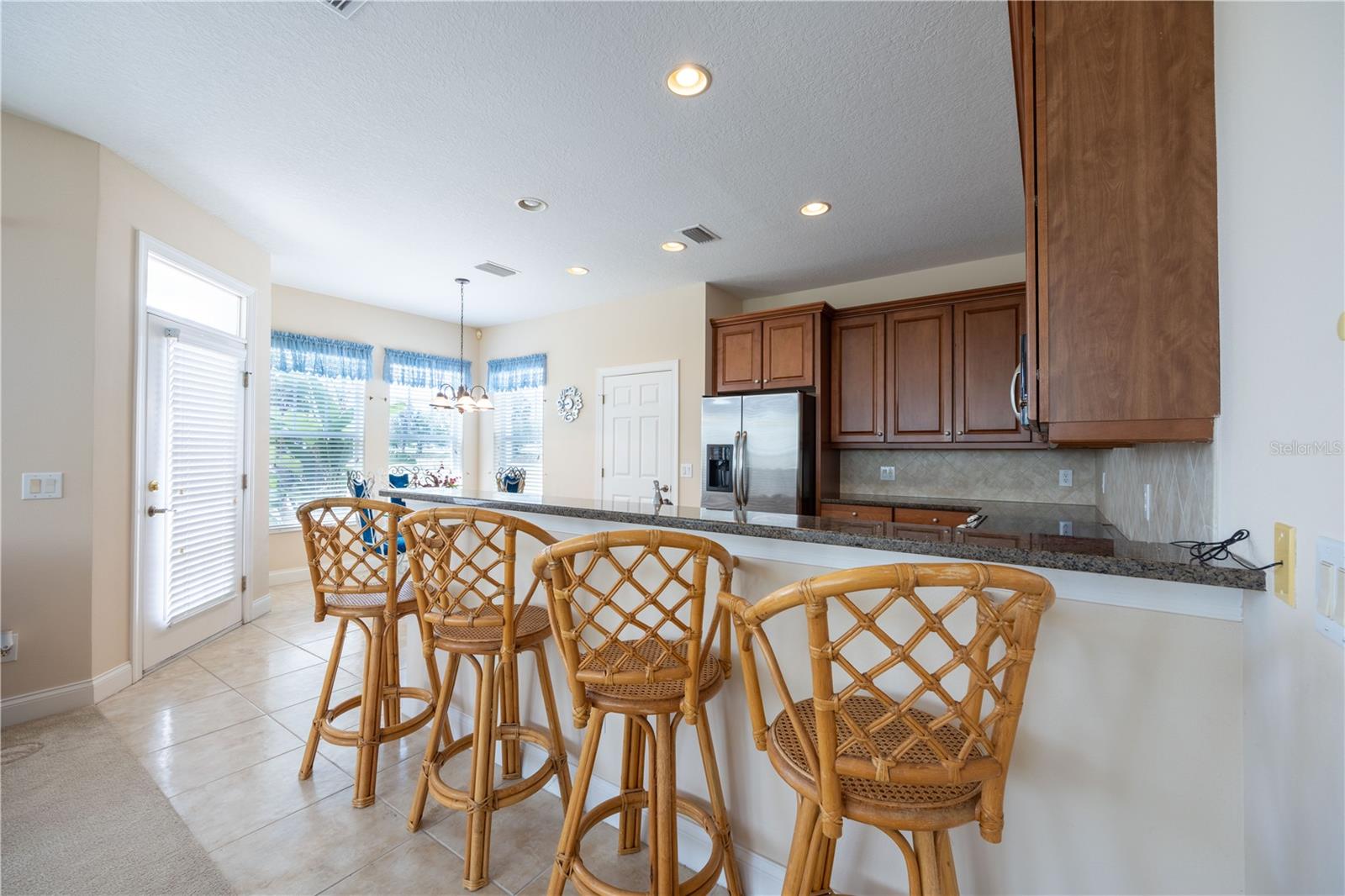 320 IBISVIEW LANE 33572