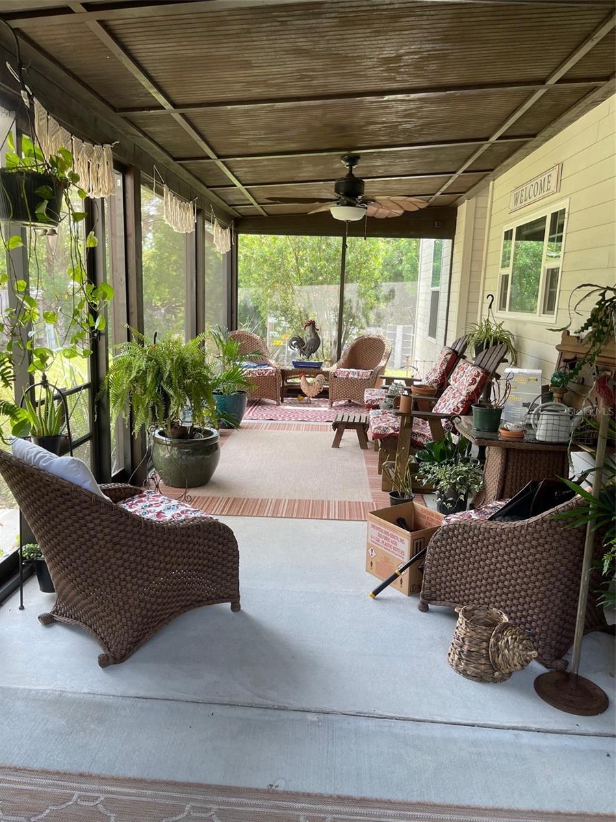 PALM HAMMOCK - Residential