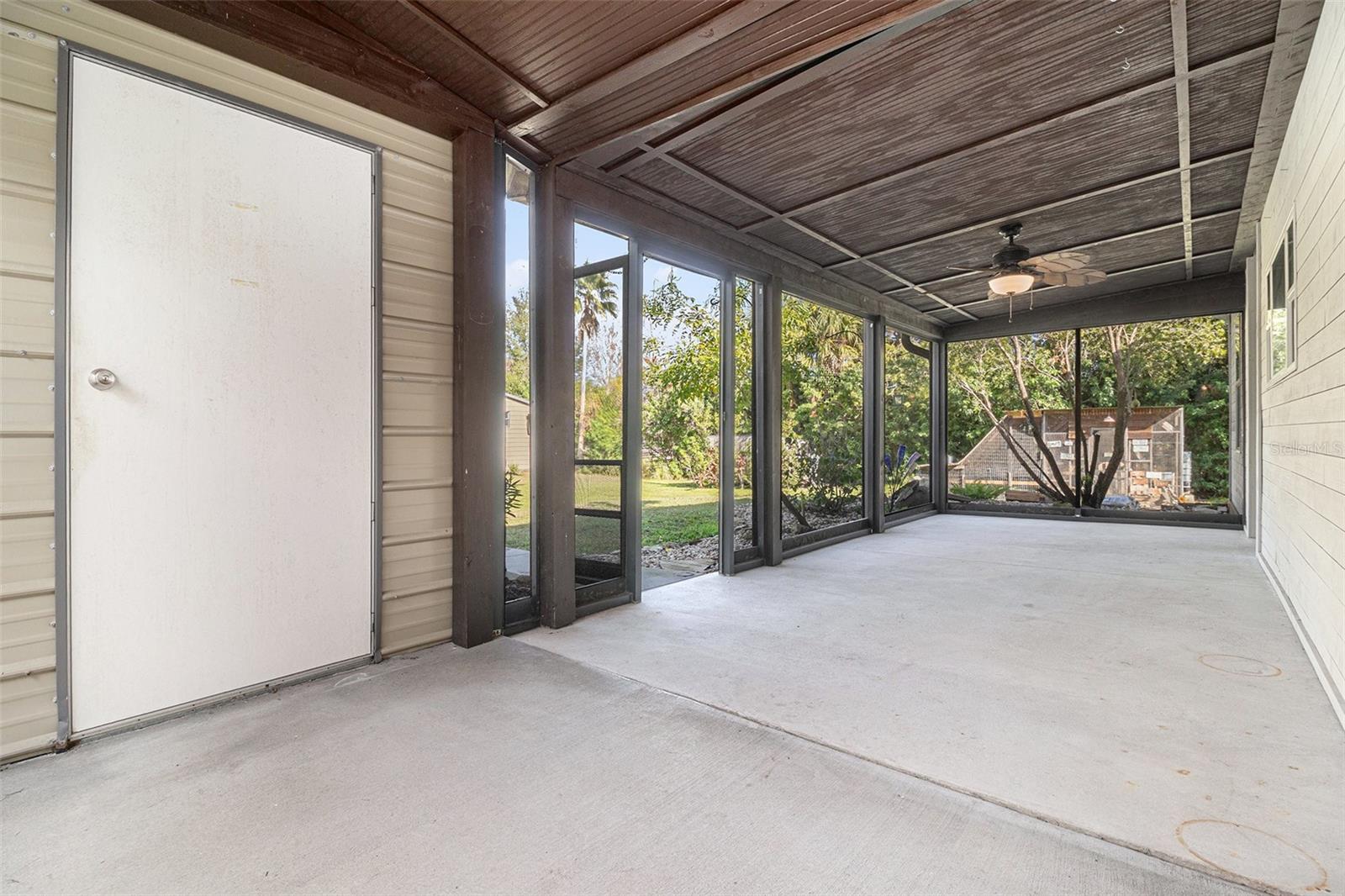 PALM HAMMOCK - Residential