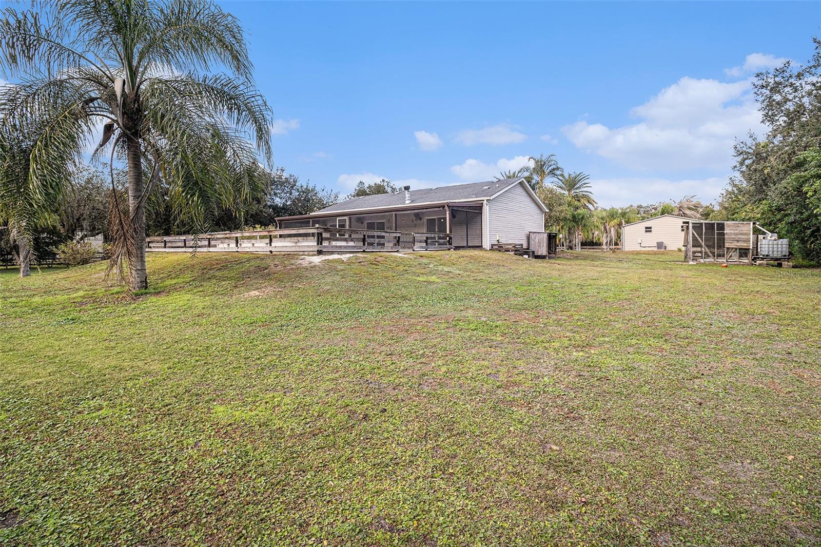 PALM HAMMOCK - Residential